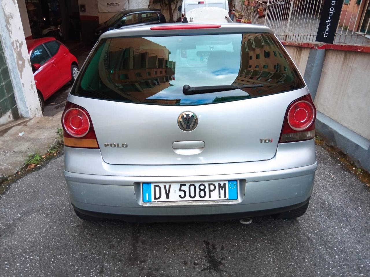 Volkswagen Polo 1.4/80CV TDI 5p. Sportline