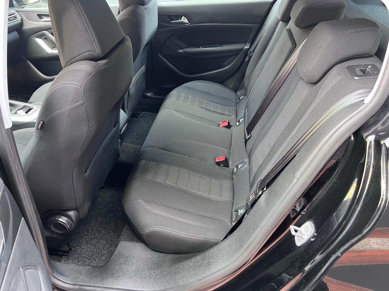 Peugeot 308 PureTech Turbo 130 S&S Allure