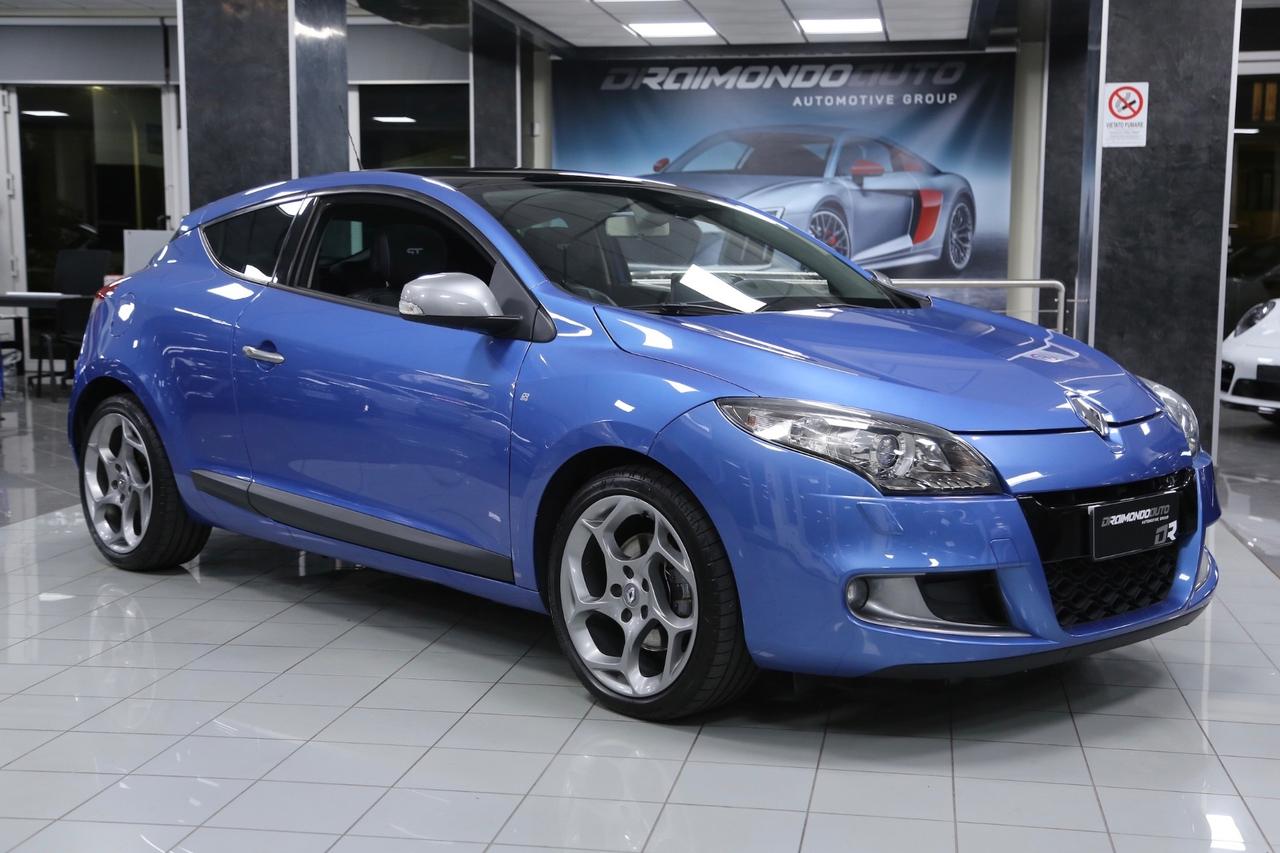 Renault Mégane Coupé 2.0 dCi 160 CV GT Line