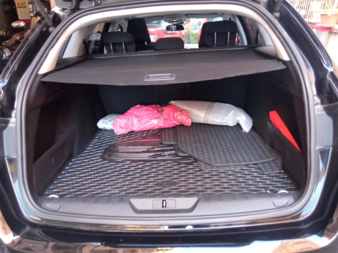 Peugeot 308 1.6 BlueHDi 120 S&S SW GT Line