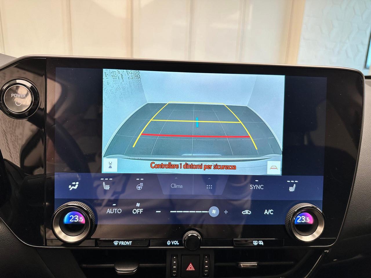 Lexus NX 450h+ 2.5 phev Premium 4wd e-cvt