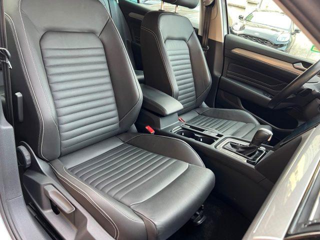 VOLKSWAGEN Passat Variant 2.0 TDI SCR 122 CV EVO DSG Business