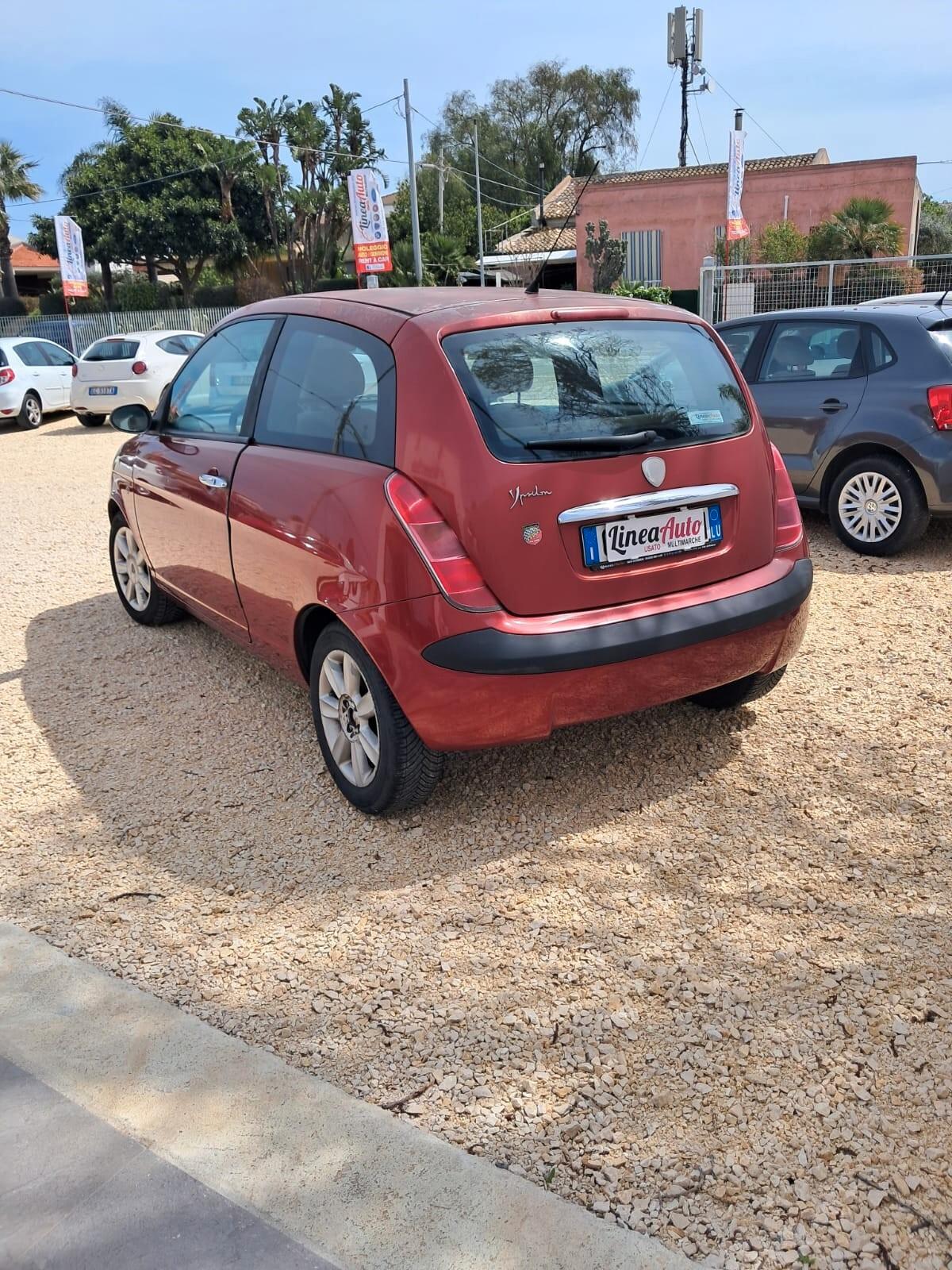 Lancia Ypsilon 1.2 Argento