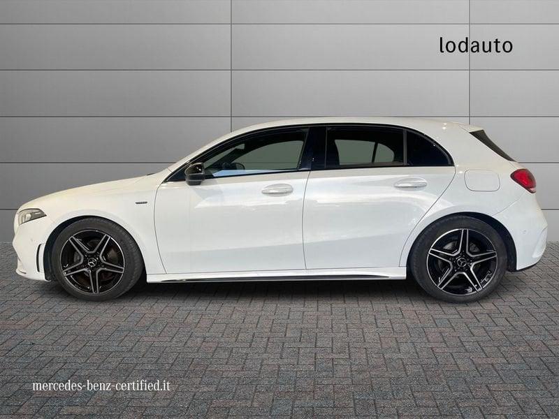 Mercedes-Benz Classe A A 180 d Automatic Premium Night edition