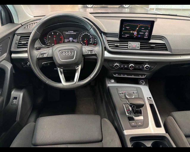 AUDI Q5 2.0 TDI quattro S tronic Business Sport