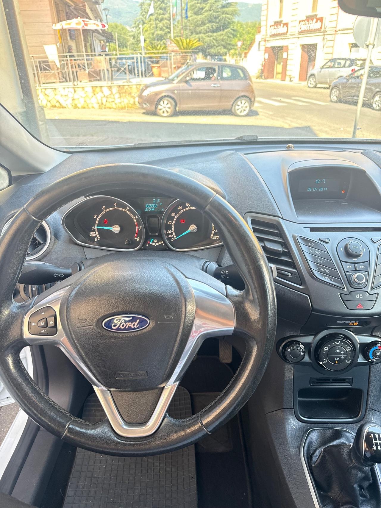 Ford Fiesta 1.2 60CV Benzina- GPL