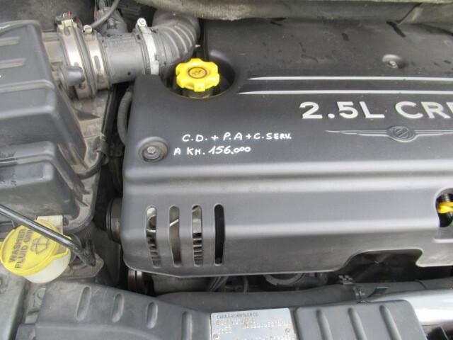 Chrysler Voyager 2.5 crd LX Leather MANUALE