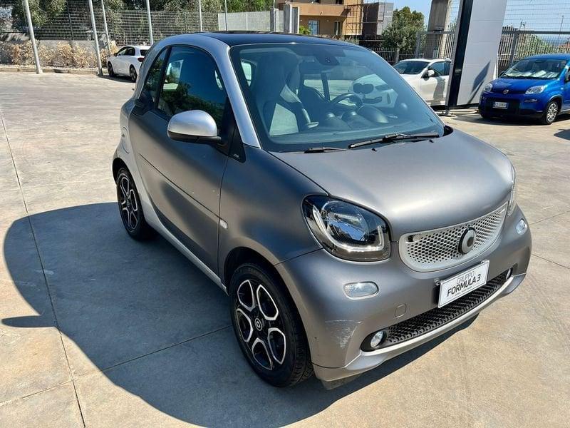 smart fortwo fortwo 90 0.9 Turbo twinamic Prime