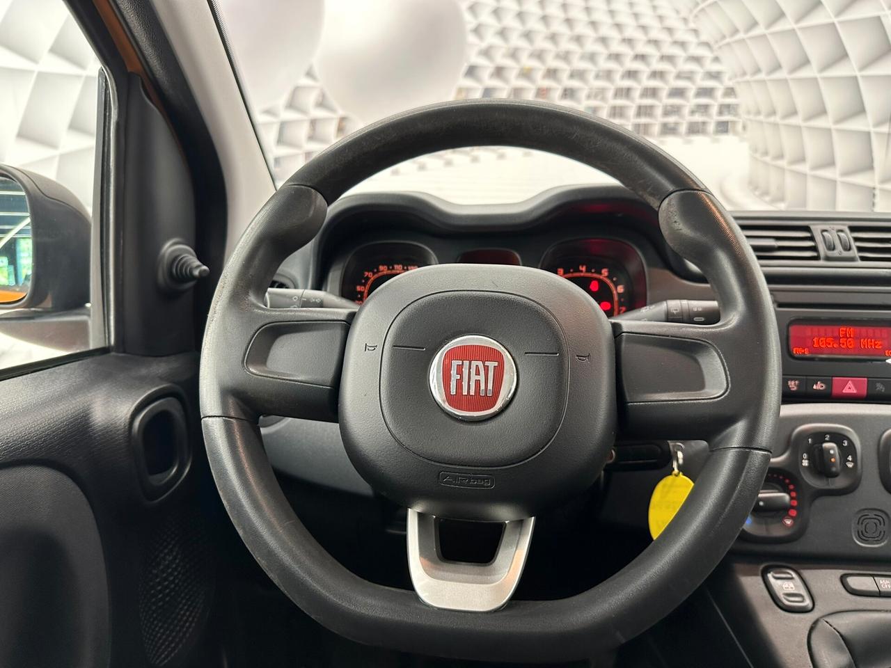 Fiat Panda 1.2 Lounge 69cv-NEOPATENTATI-KM CERTIFICATI-PERMUT