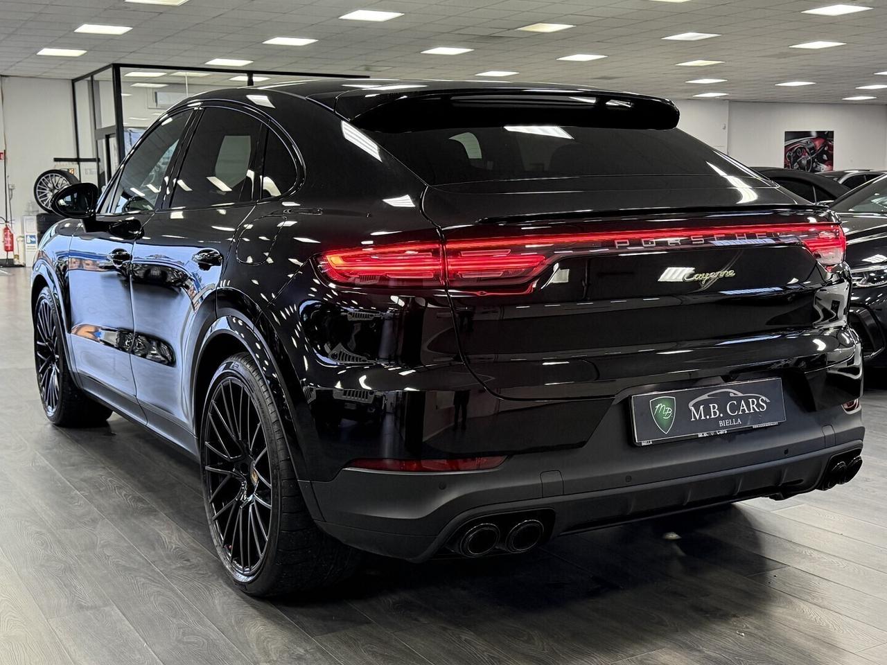 Porsche Cayenne Coupe e-hybrid Platinum Edition