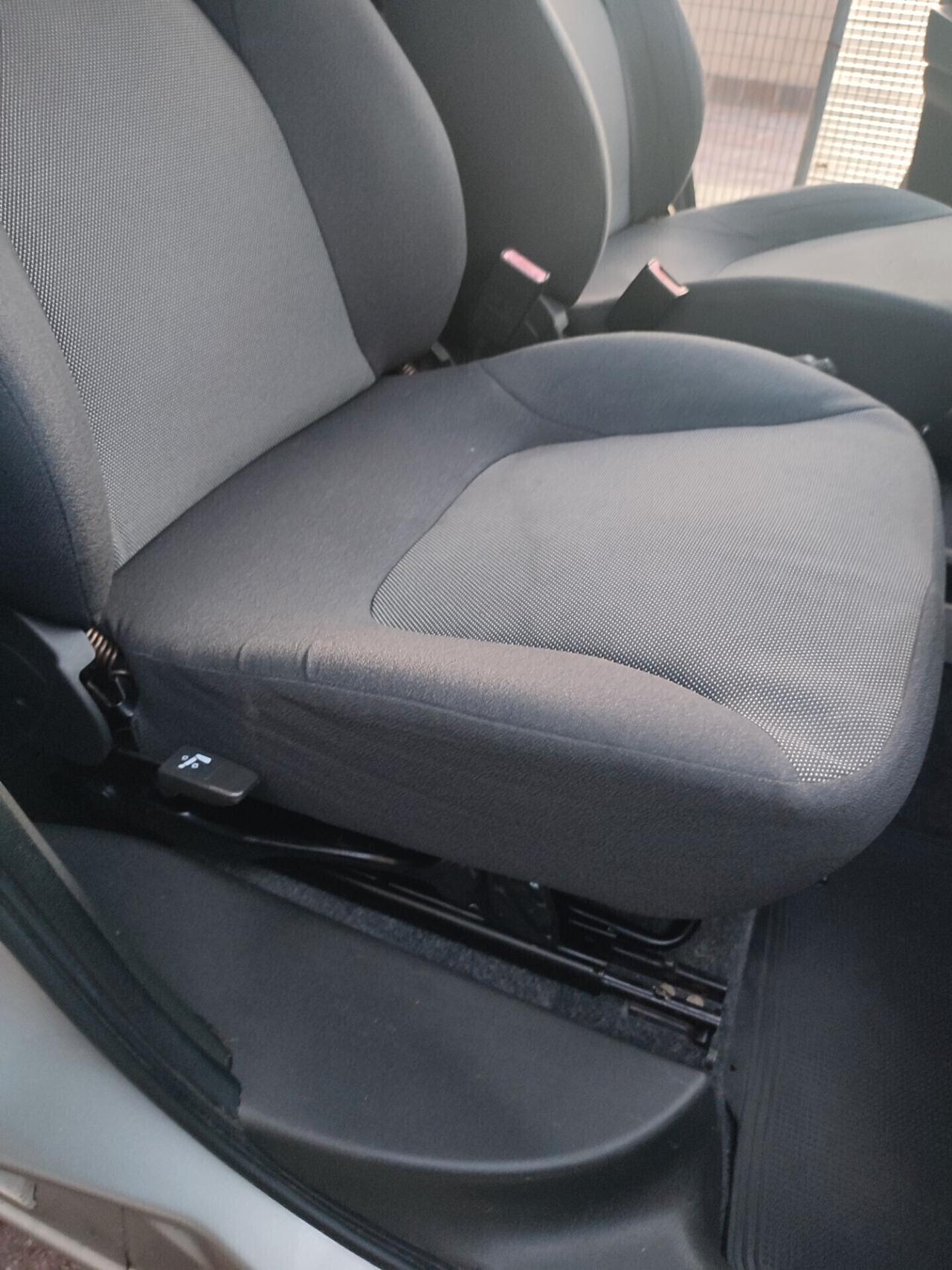 FIAT DOBLO 2007 A METANO DI CASA POCHI KM NUOVO