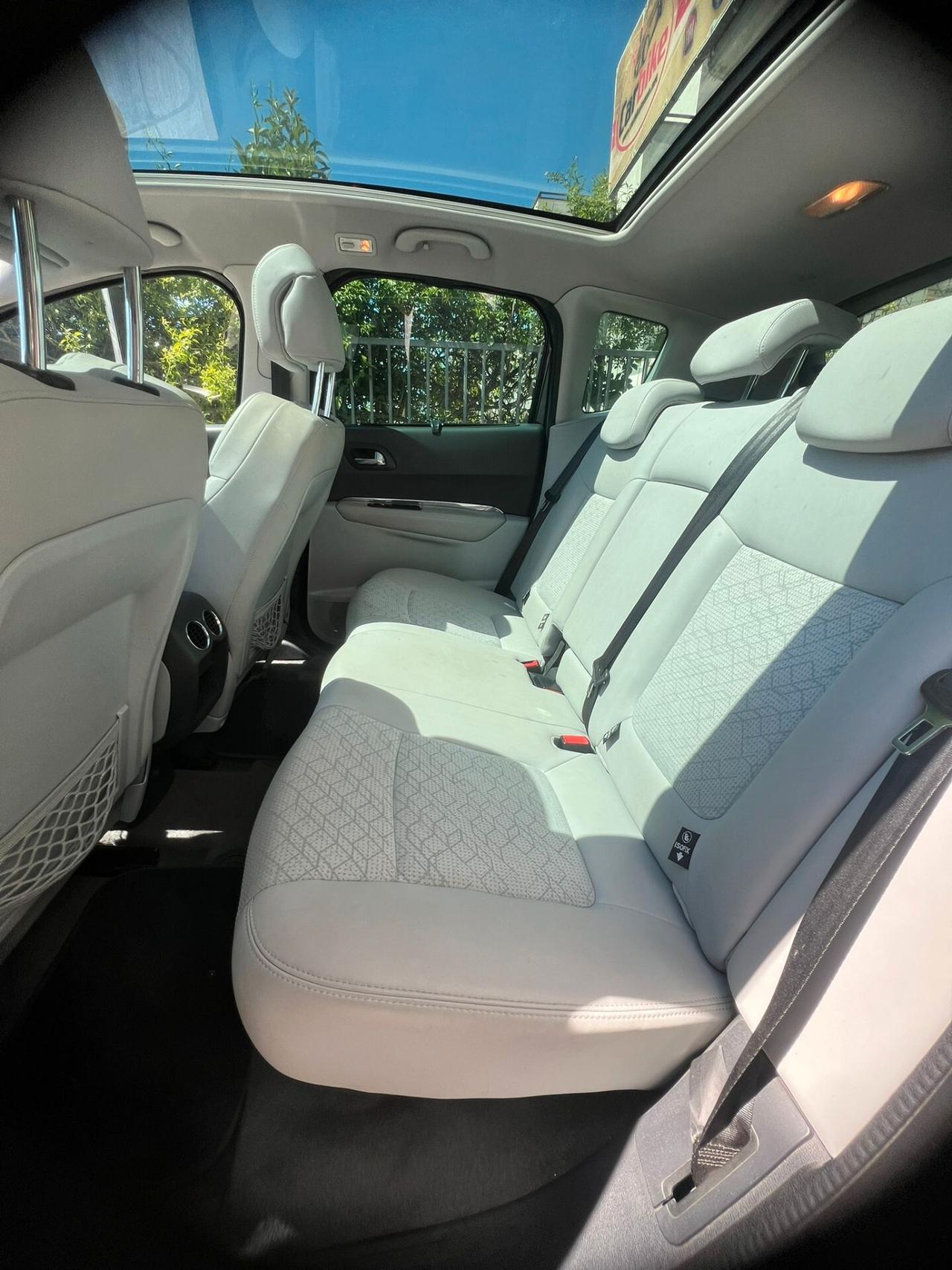 Peugeot 3008 2.0 HDi 150CV Business