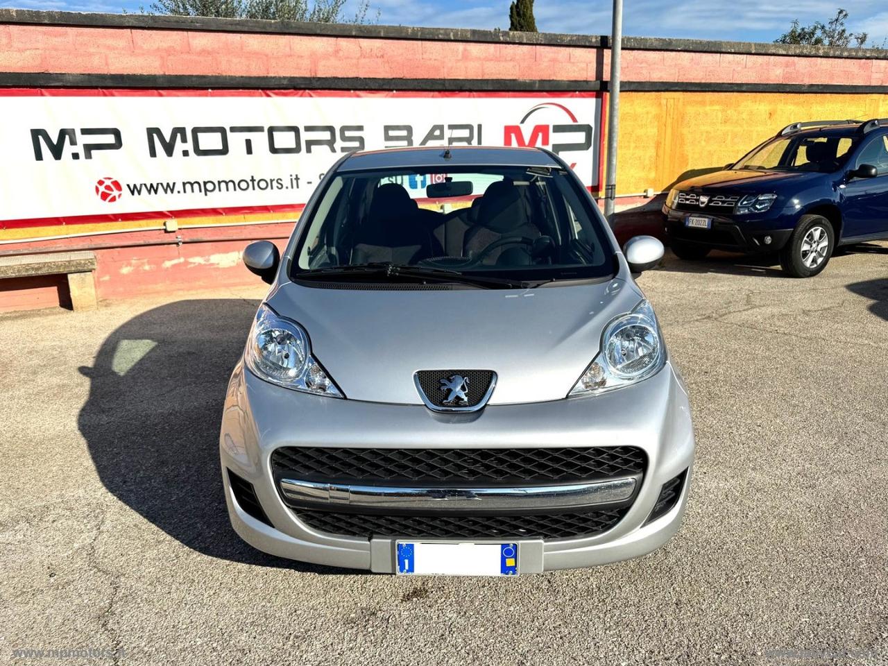 PEUGEOT 107 SWEET YEARS AUTOMATICA 1.0 68CV 5P.
