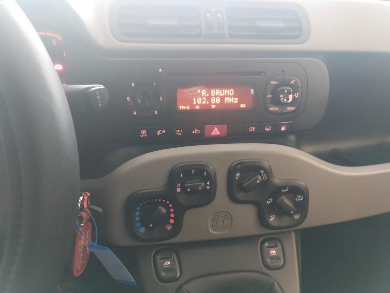 Fiat Panda 0.9 TwinAir Turbo Natural Power 155.700KM