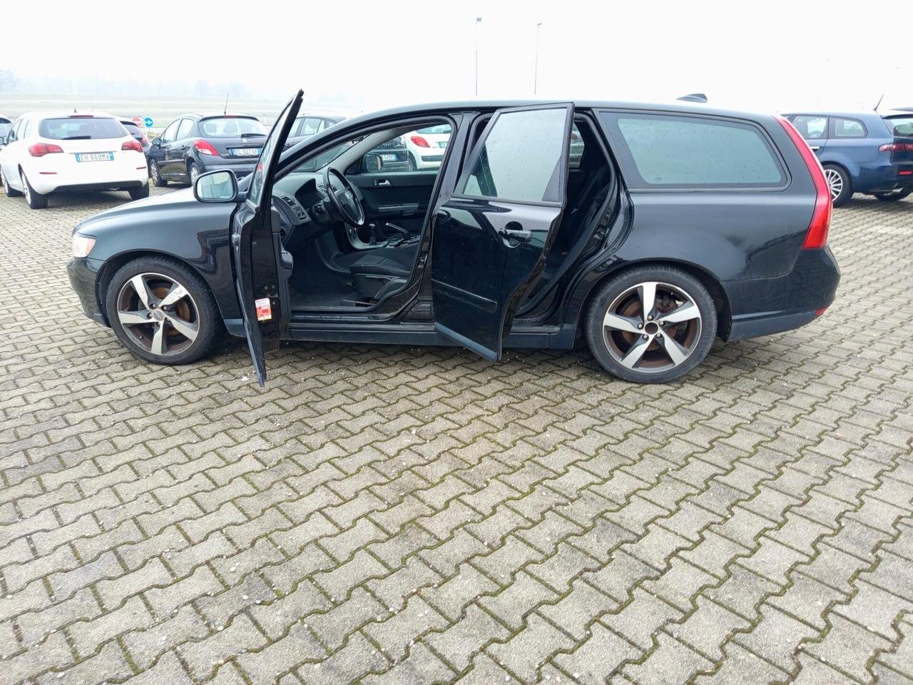 Volvo V50 1.6 D DRIVe cat R-Design