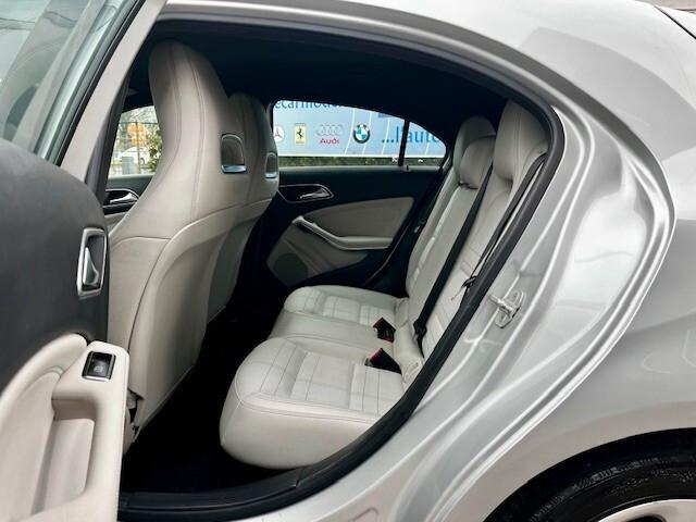 Mercedes-Benz A 200 cdi Sport auto "EURO 6B / PERFETTA IN TUTTO"