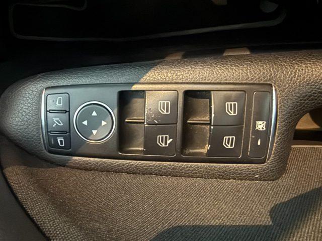 MERCEDES-BENZ B 180 Executive