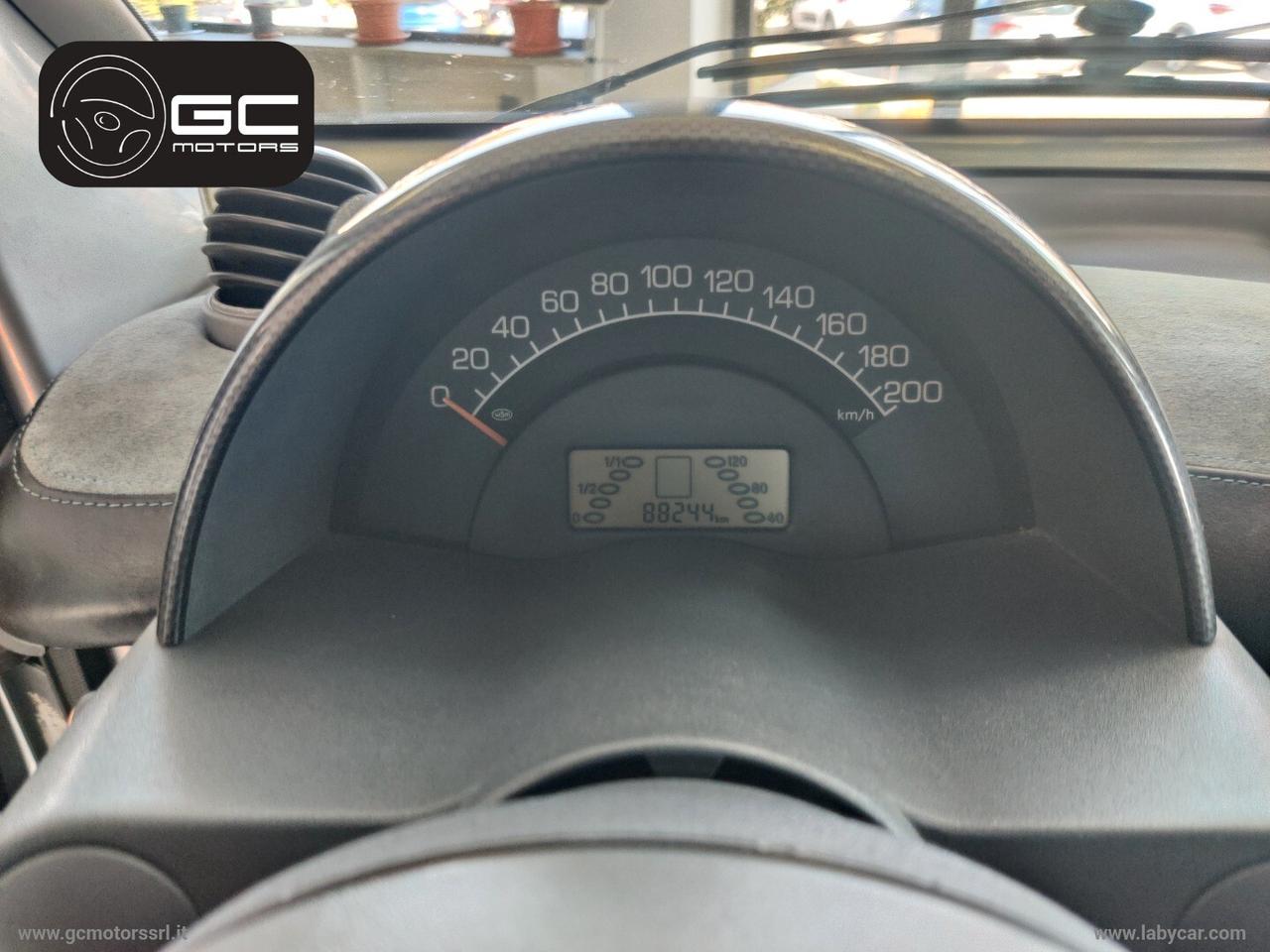 Smart 1.0 70 CV Brabus