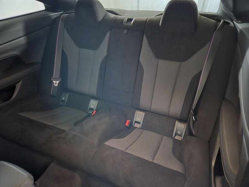 BMW Serie 4 G22 LCI 2024 Coupe 420d Coupe mhev 48V xdrive MSport Pro auto