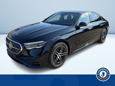 Mercedes-Benz Classe E 200 Berlina AMG Line Premium Plus