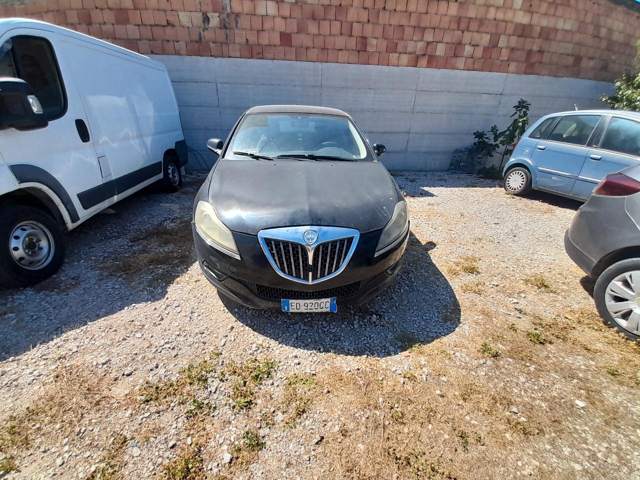 Lancia Delta 1.6 MJT DPF Argento