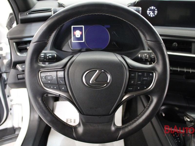 Lexus UX UX 250h 2.0 Executive 2wd cvt
