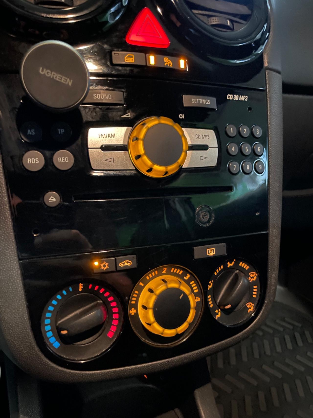 Opel Corsa 1.2 Neopatentati Euro 5