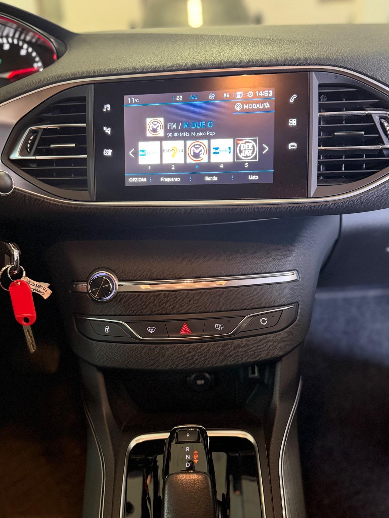 Peugeot 308 BlueHDi 130 S&S EAT6 SW Business