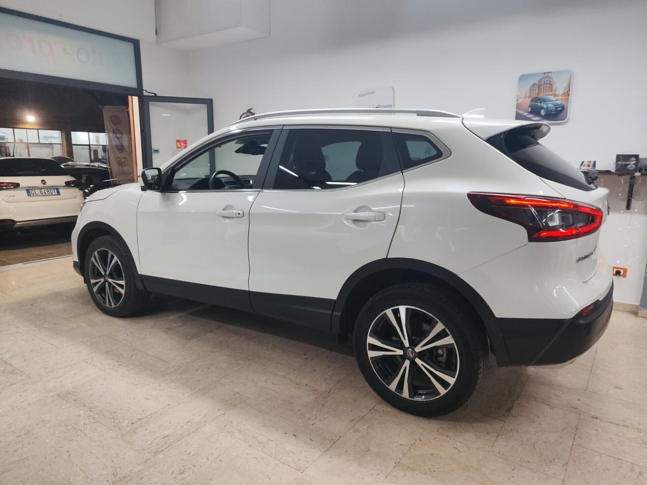 Nissan Qashqai 1.5 dCi 115 CV DCT N-Connecta AutoCarro N1