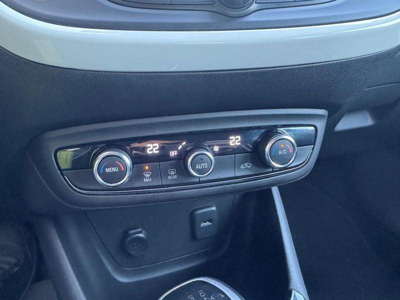 Opel Crossland 1.5 DIesel 110cv S&S MT6 Design & Tech