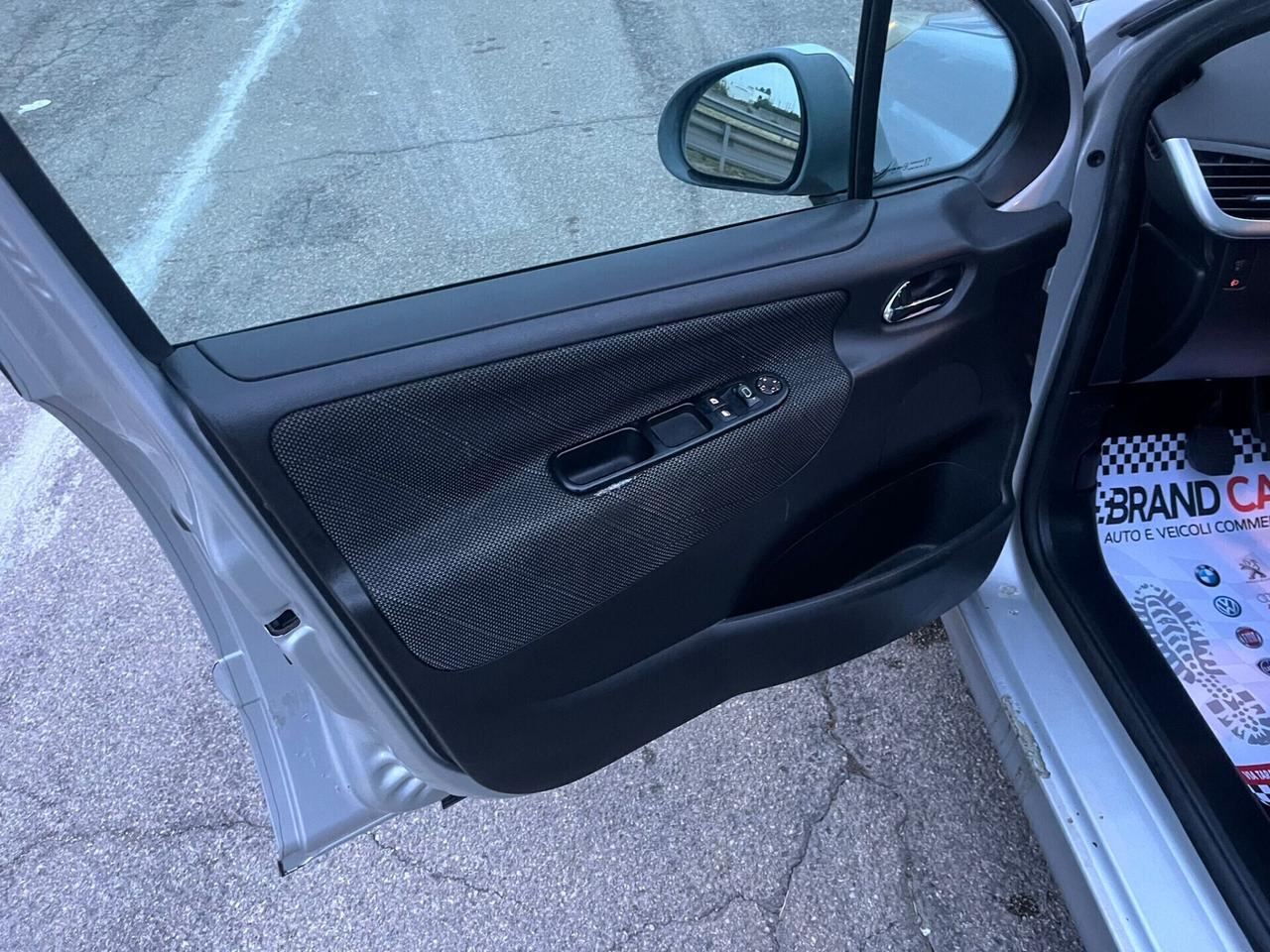 Peugeot 207 1.6 HDi 90CV SW Ciel Unipro 2009