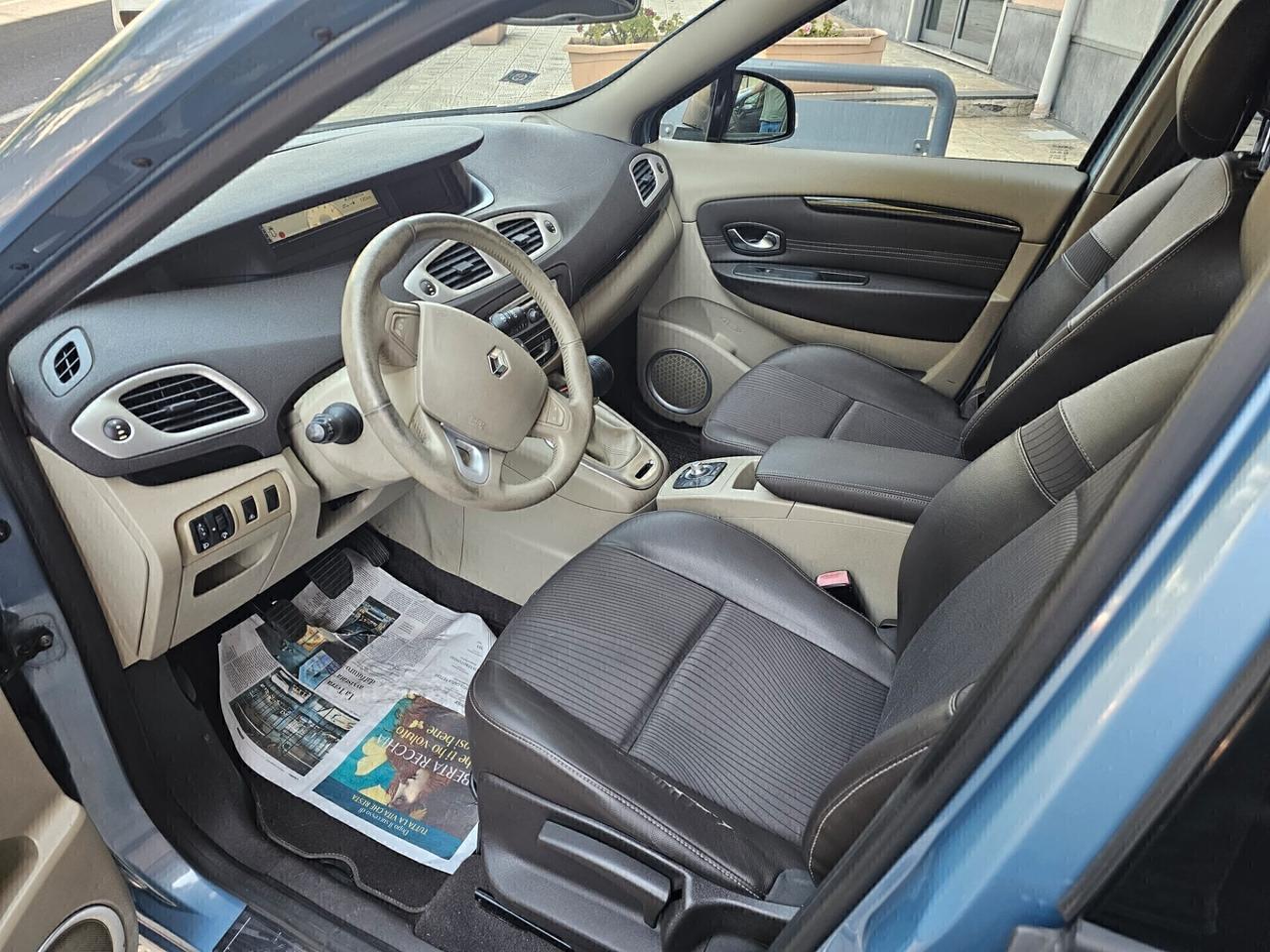 Renault Scenic Scénic X-Mod 1.5 dCi 110CV Confort