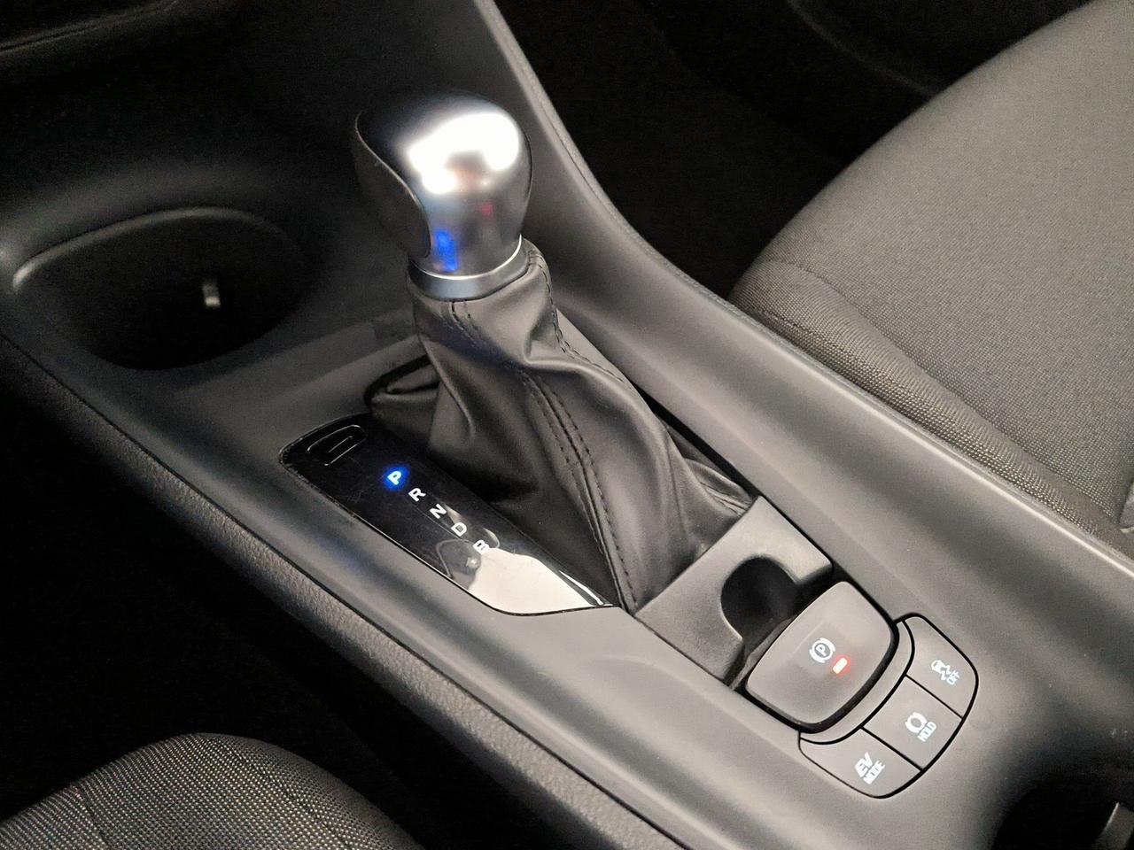 Toyota C-HR 1.8h active e-cvt
