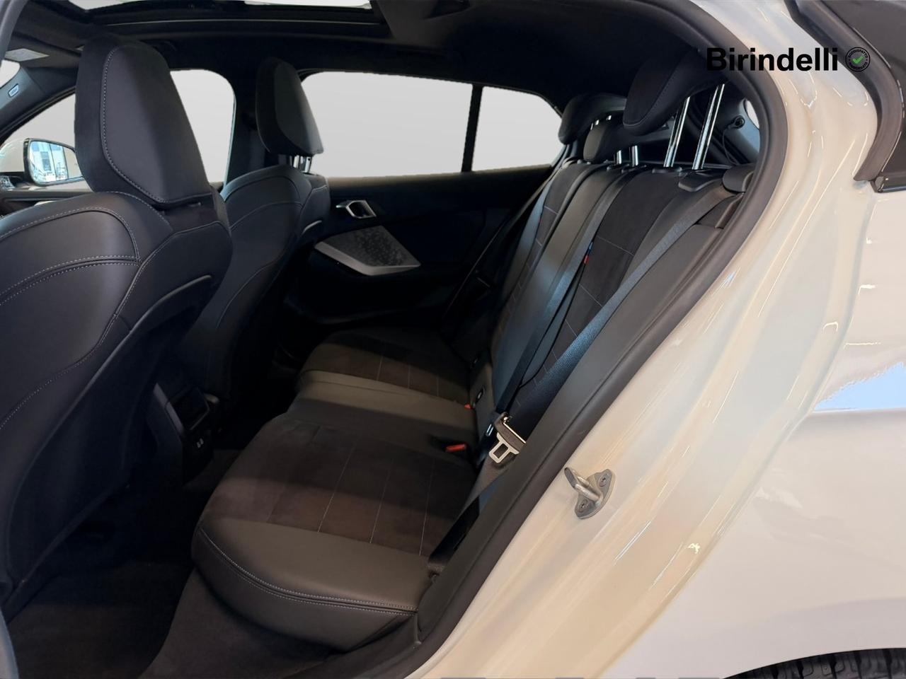 BMW Serie 1 (F70) - 120d 48V MSport