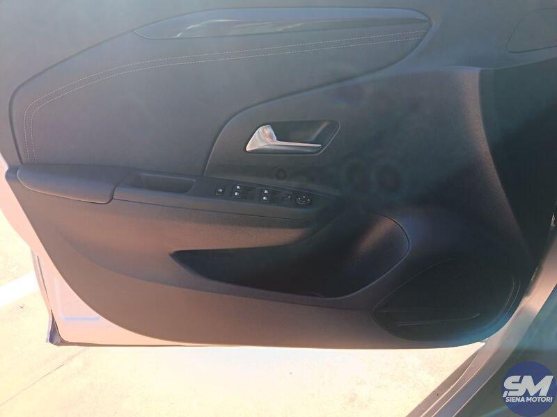 Opel Corsa 1.2 75cv Design & Tech MT5