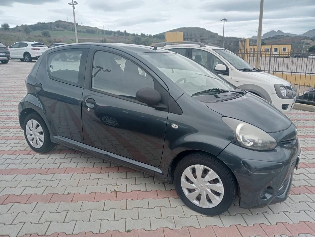 Toyota Aygo 5 porte