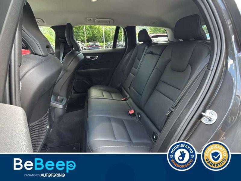 Volvo V60 2.0 B4 PLUS DARK AUTO
