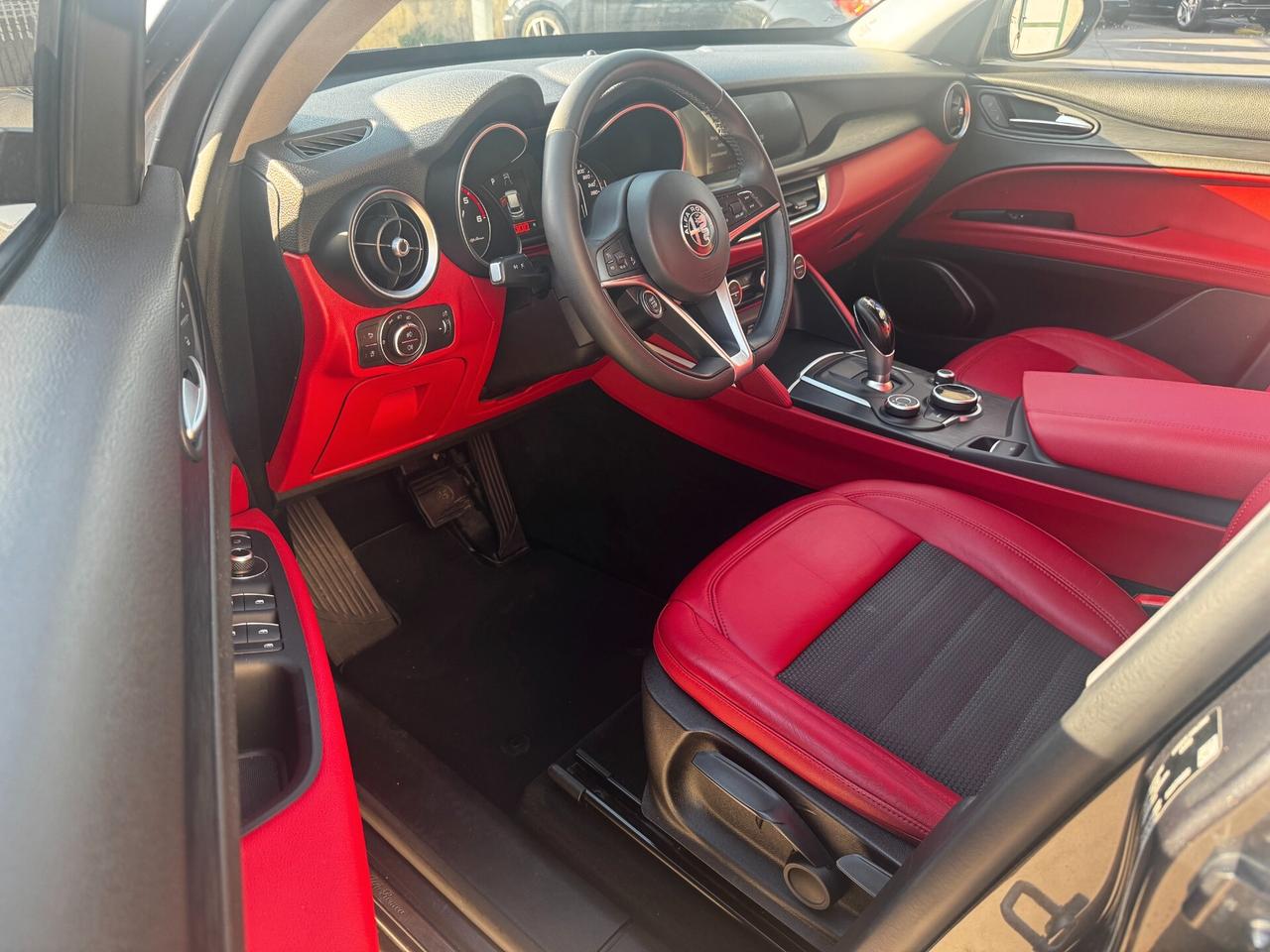 Alfa Romeo Stelvio 2.2 Turbodiesel 210 CV AT8 Q4 Executive