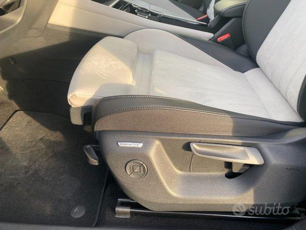 VOLKSWAGEN Tiguan 2.0 TDI 150 CV DSG Elegance