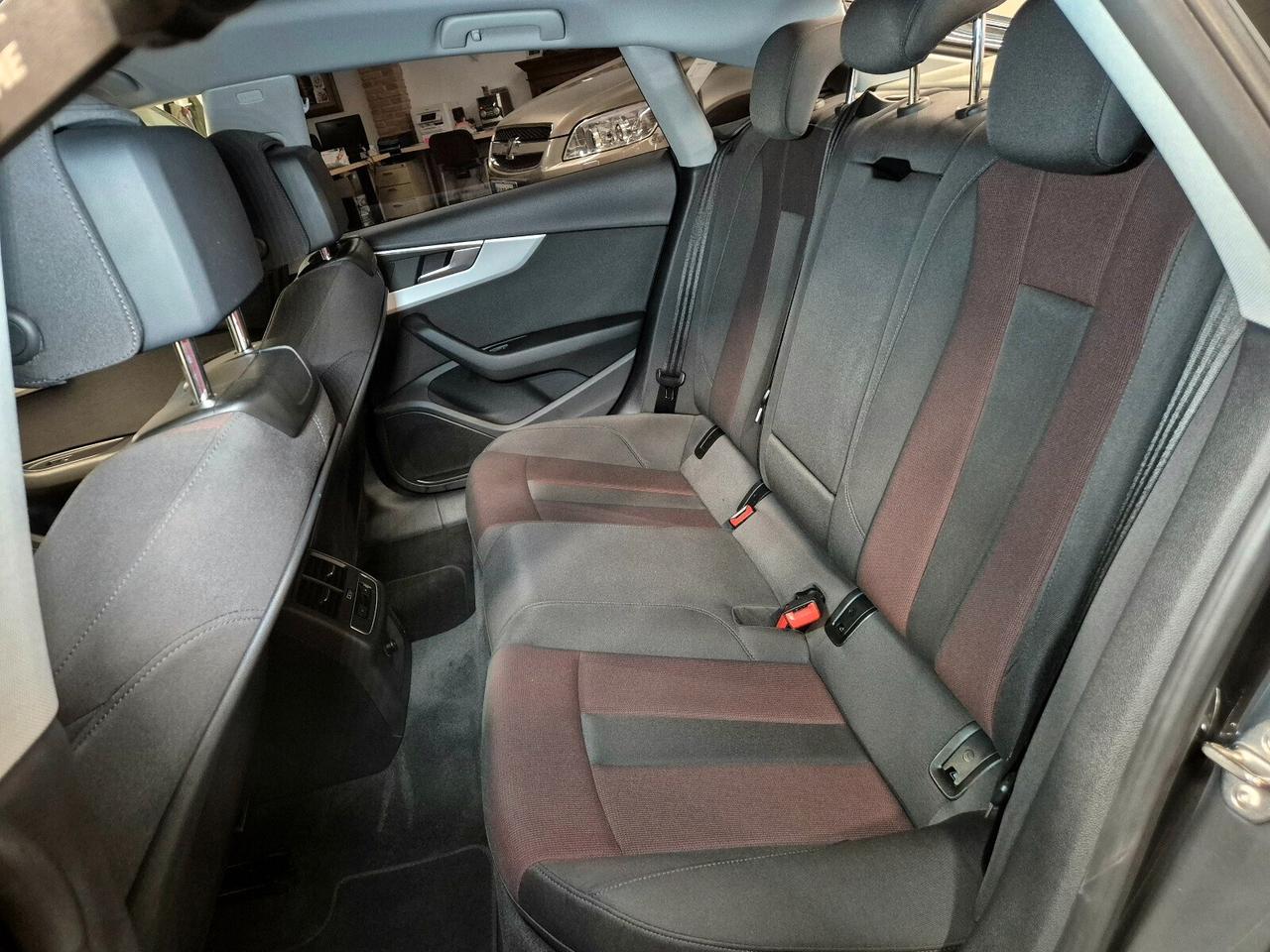 Audi A5 SPB 40 TDI S tronic *PACCHETTO LUCI*