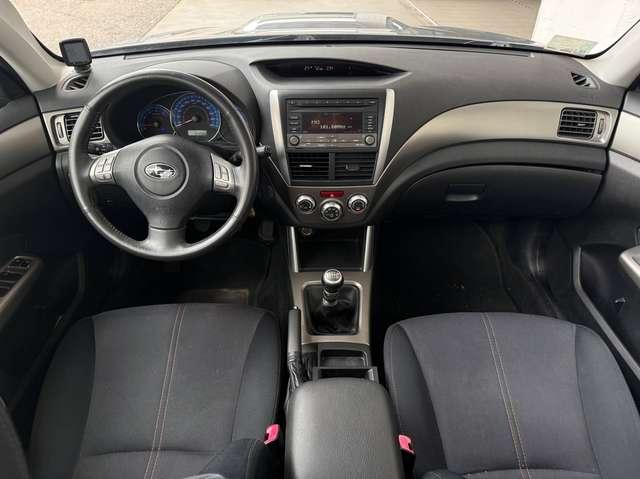 Subaru Forester Forester III 2009 2.0d X 6mt