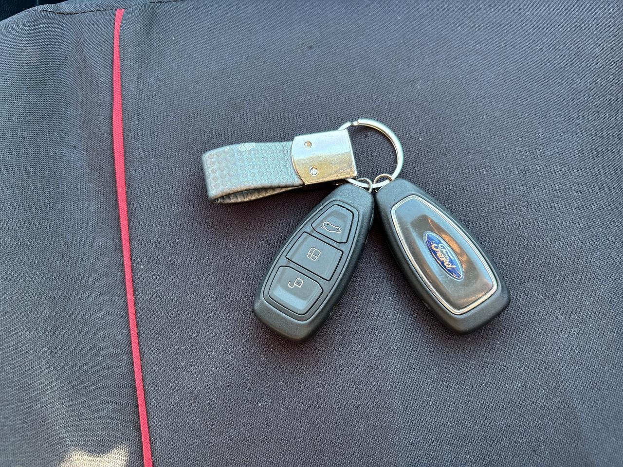 Ford Fiesta 1.4 96CV aut. 3 porte Titanium