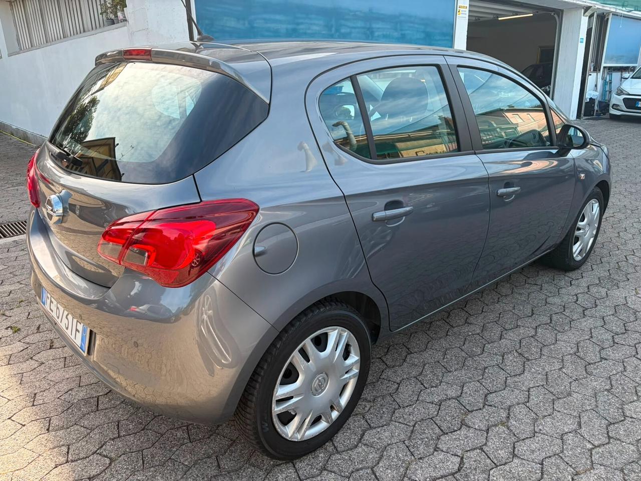 Opel Corsa 1.4 90CV GPL Tech 5 porte n-Joy*EURO6*NEOPATENTATI