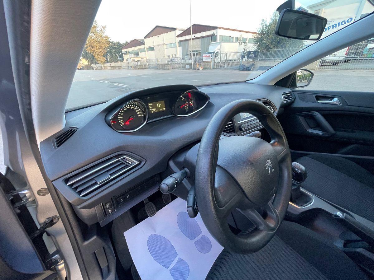 PEUGEOT - 308 - BlueHDi 100