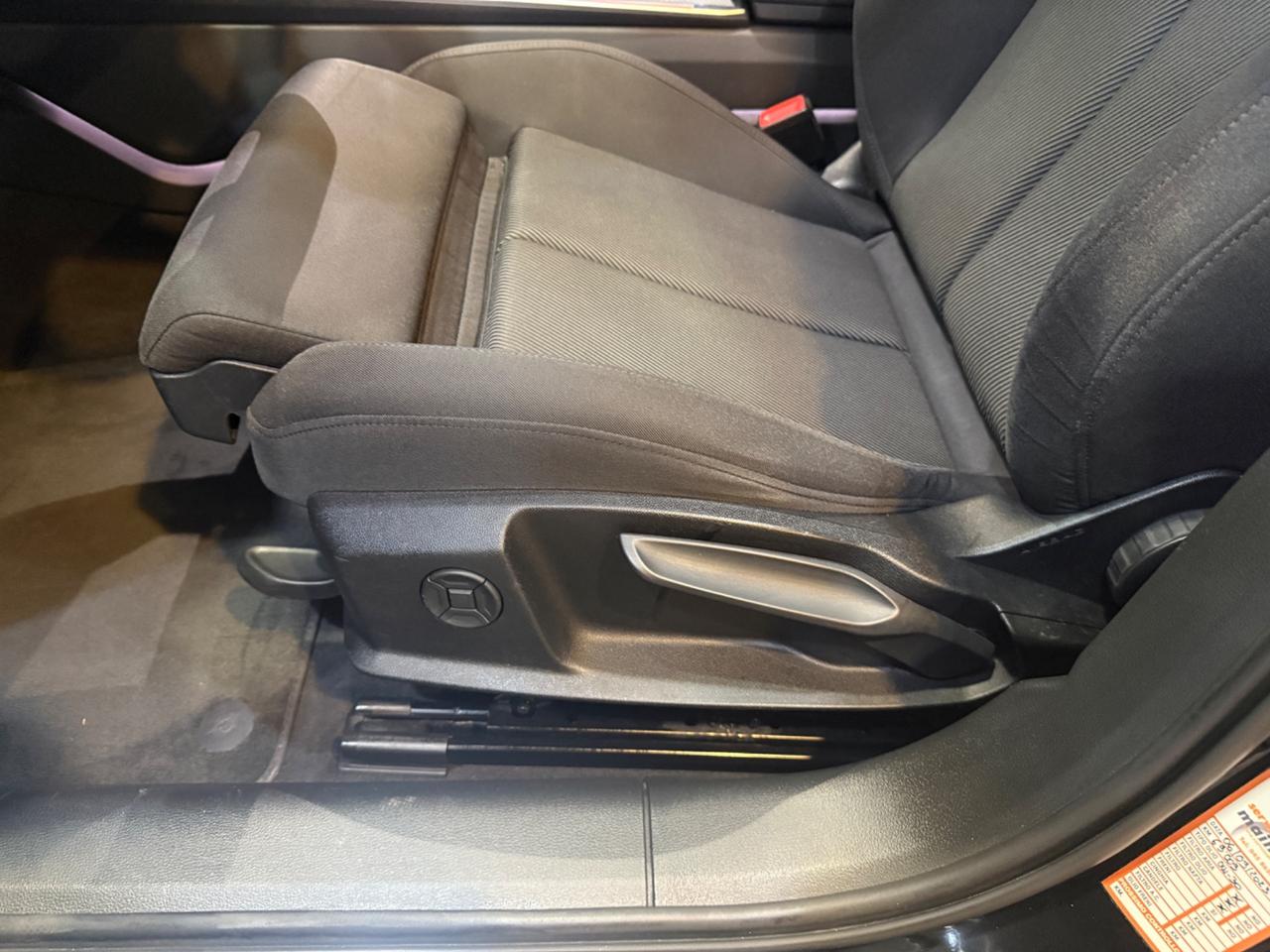 Audi A6 Avant 40 2.0 TDI S tronic Business