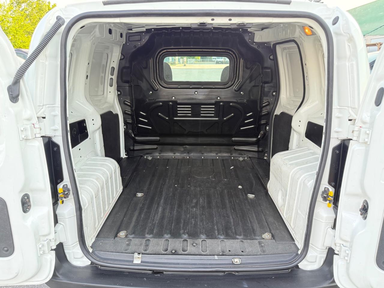 Fiat Fiorino 1.3 MJT 95CV Cargo SX