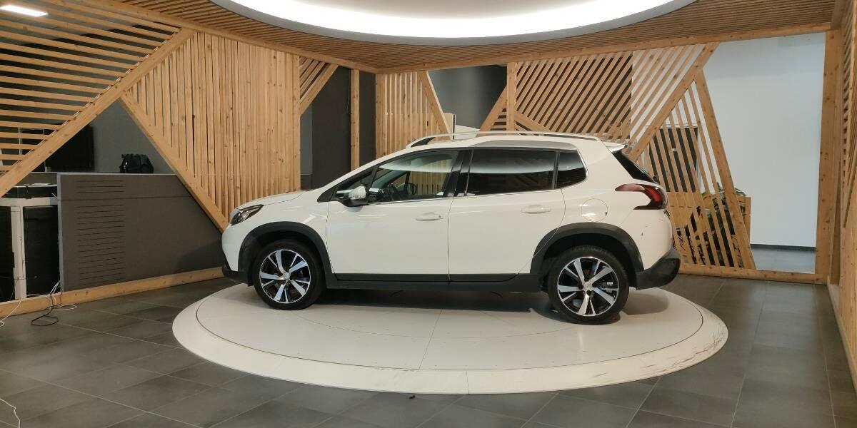 Peugeot 2008 1.5 bluehdi Allure s&s 100cv my19