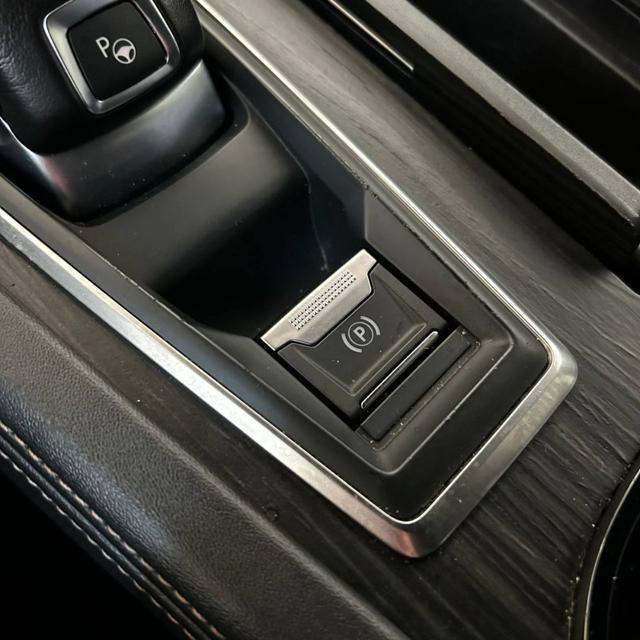 PEUGEOT 508 Plug-in Hybrid 225 e-EAT8 SW GT Pack