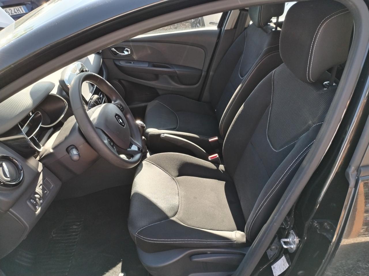 Renault Clio Sporter 1.5 dCi Incidentata
