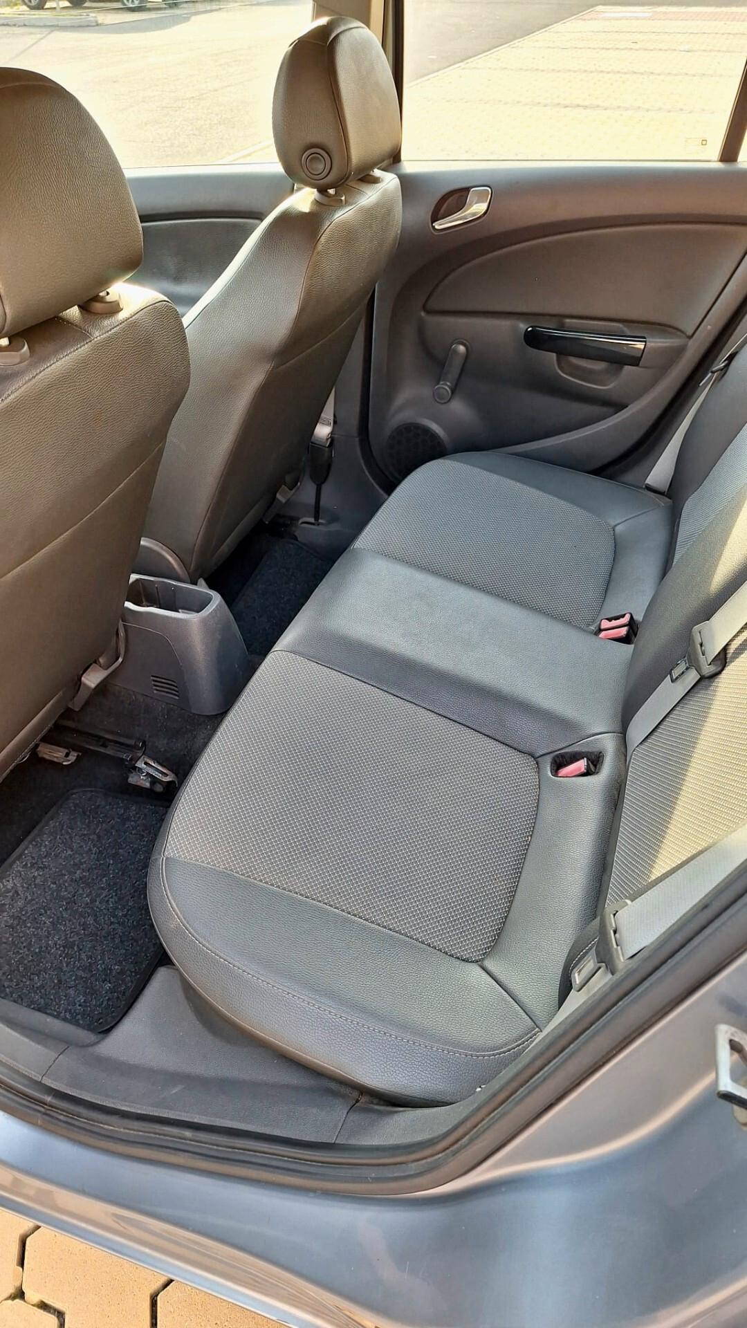 Opel Corsa 1.2 Benzina 5 porte Club